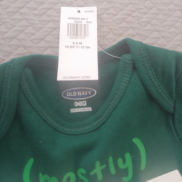 2 BNWT Christmas baby onesie outfits 0-3M - Picture 4 of 4